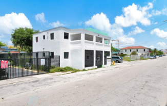 1829 NW 3 AVE