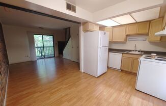 2 beds, 1 bath, $1,200, Unit 1