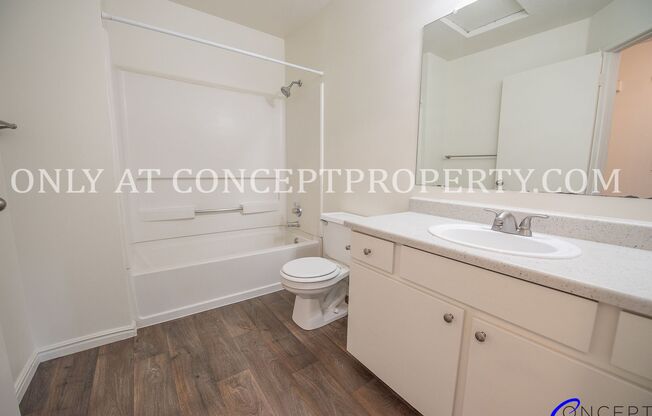 3 beds, 2 baths, 1,350 sqft, $1,799, Unit 4060