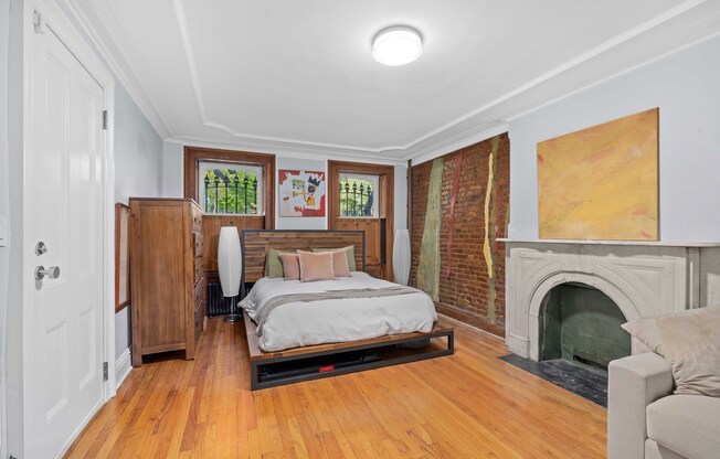 308 LAFAYETTE AVE