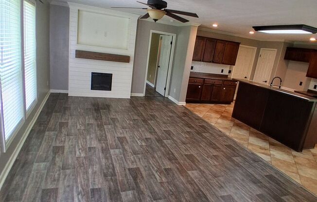 Charming 3 Bedroom, 2 Bath Home in Ohatchee, AL