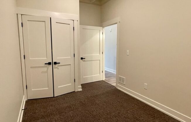 1 bed, 1 bath, 500 sqft, $1,275, Unit 311