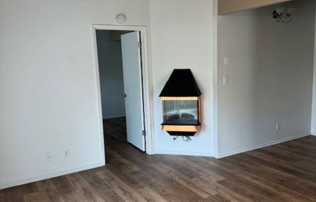 1 bed, 1 bath, 600 sqft, $2,650, Unit 05