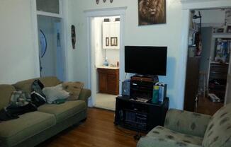 1353 Commonwealth Ave