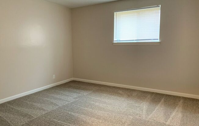 2 beds, 1.5 baths, 835 sqft, $1,085, Unit N-0612
