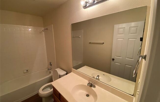 3 beds, 2 baths, $2,250