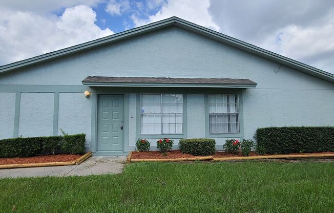 Condo in Chelsea Square, Kissimmee