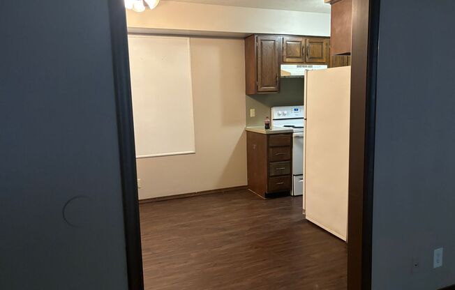 2 beds, 1 bath, 1,000 sqft, $1,010, Unit #2