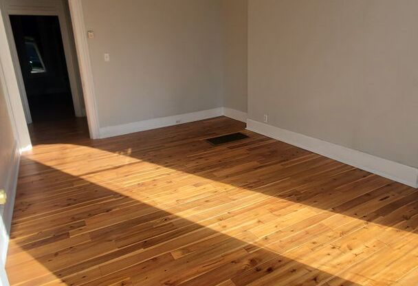 Totally renovated! Close to the F.C. Stadium! Over the Rhine!