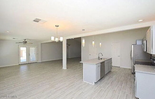 6431 E SANDRA TERRACE