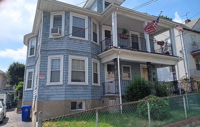 36 BIGELOW ST
