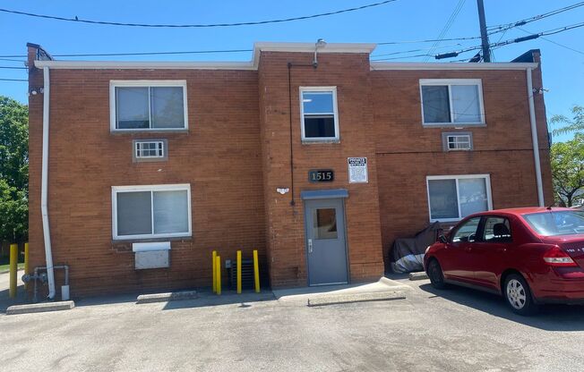 1515 Northwest Apartments