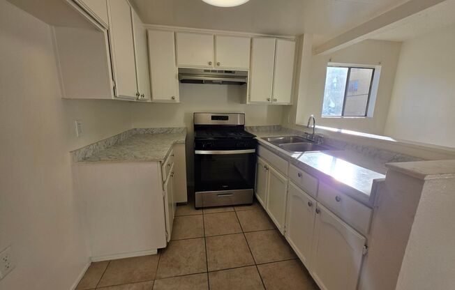 1815 5TH APTS