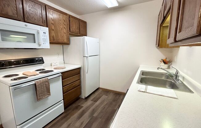 2 beds, 1 bath, 815 sqft, $865, Unit 1415-304