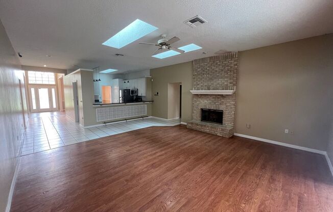 Large Pool Home in Kissimmee!