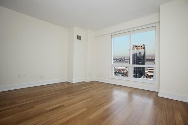 1 bed, 1 bath, 885 sqft, $5,600, Unit 48-A