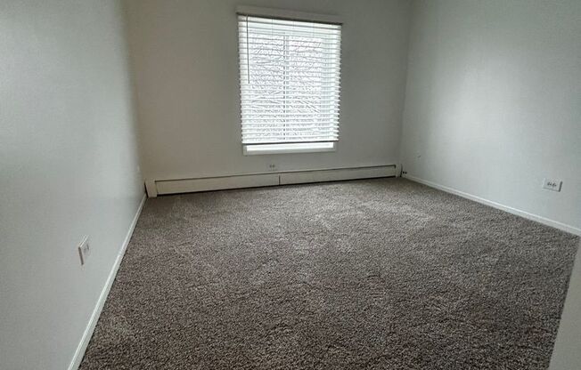 2 beds, 2 baths, 1,026 sqft, $1,949, Unit 1669-202 Quail