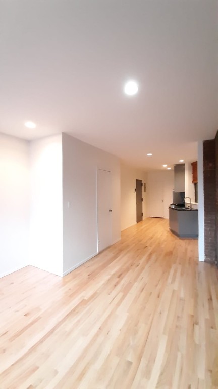 1 bed, 1 bath, $3,800, Unit 4a