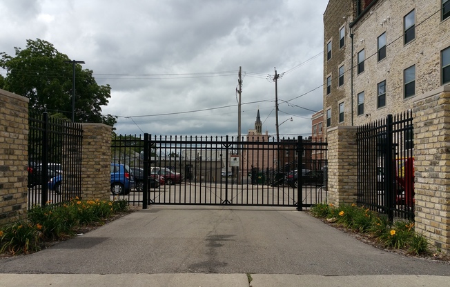 1 bed, 1 bath, $1,025, Unit 105