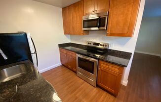 1 bed, 1 bath, 600 sqft, $2,250, Unit 36