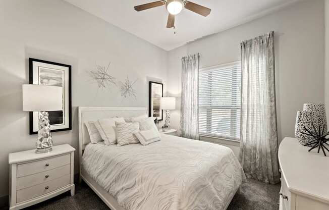 Rocklyn at Samuels Ave