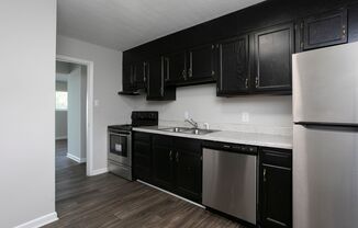 1 bed, 1 bath, 770 sqft, $995