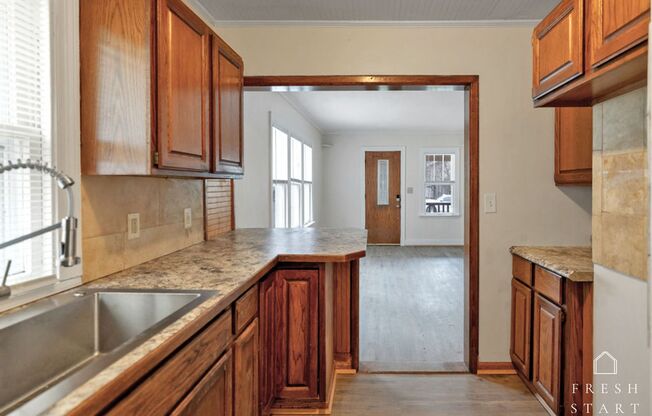 Charming 3-Bedroom Home in the Heart of Kalamazoo