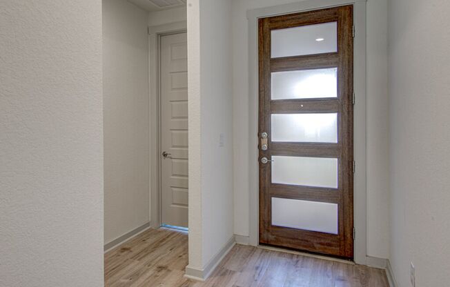 Bright and Spacious Home in Georgetown’s Riverview