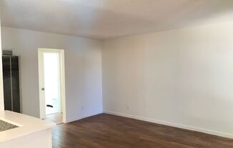 1 bed, 1 bath, 600 sqft, $1,795