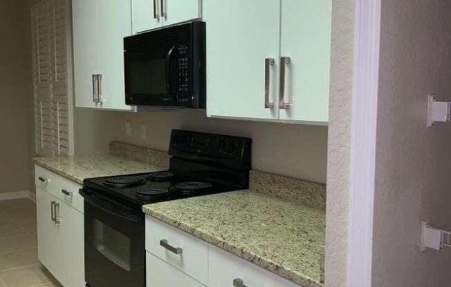 Beautiful 2-bedroom, 2-bathroom