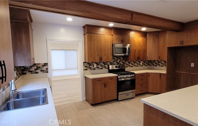 23310 WELLER PL