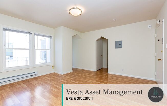 1665 Chestnut Street ***