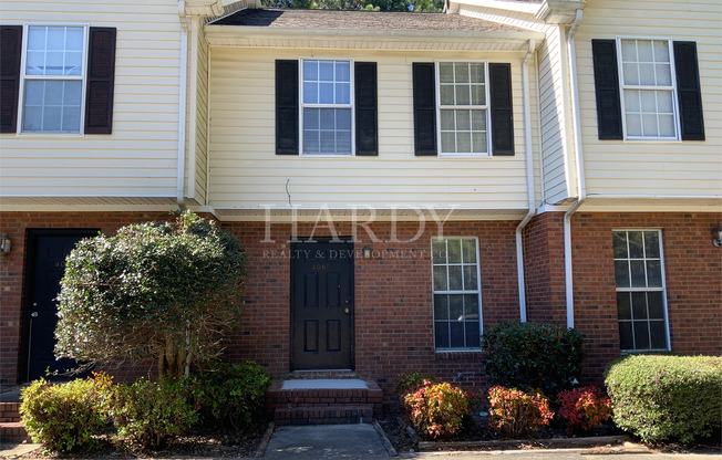 2 beds, 1.5 baths, $1,050