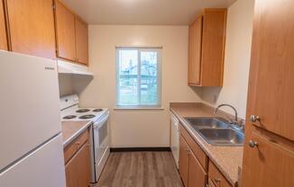 2 beds, 1 bath, 816 sqft, $1,550