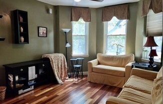 1415 Commonwealth Ave #304