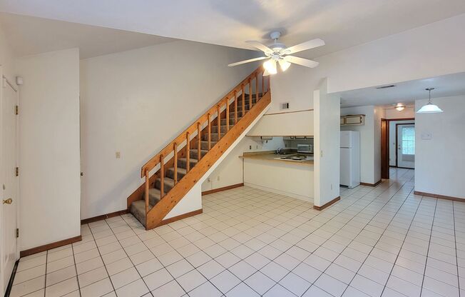 3 town home across from FSU Campus/ all ceramic tile/ wood floors for rent early August 2024 for $1395 per month