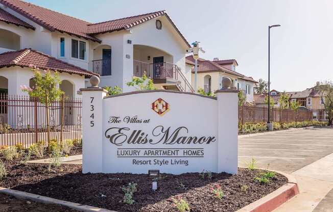 Sign at New apartments in Fresno at The Villas at Ellis Manor, Fresno, CA