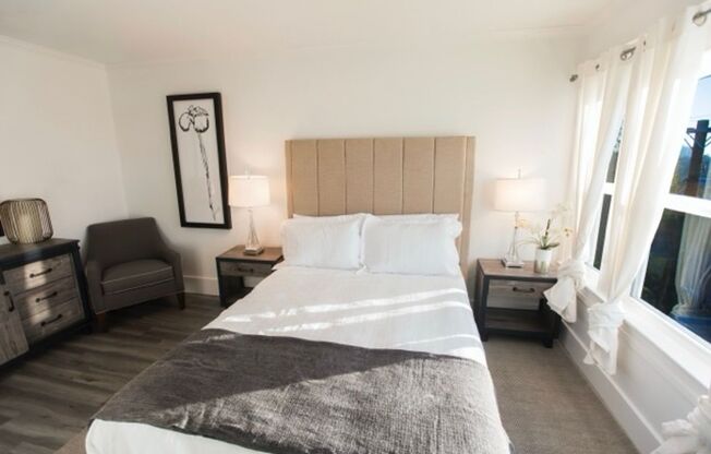 1 bed, 1 bath, $2,695