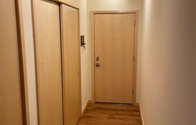 1 bed, 1.5 baths, 1,225 sqft, $2,150, Unit 603
