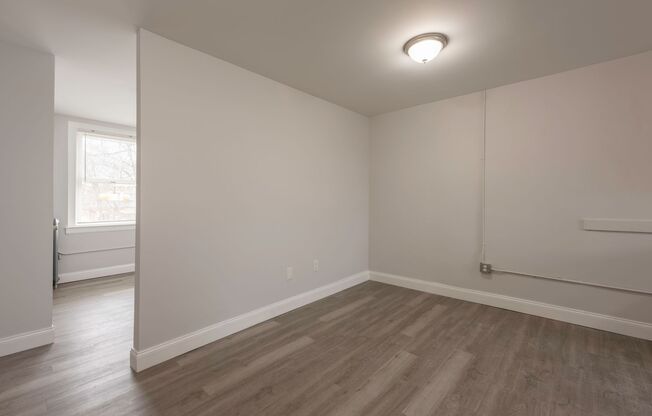 1 bed, 1 bath, $2,200, Unit 208 Main Street #44