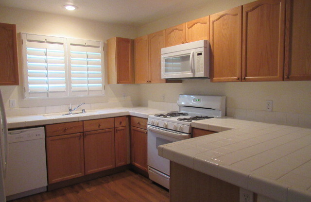 2 bed/2 bath Condo in Summerlin