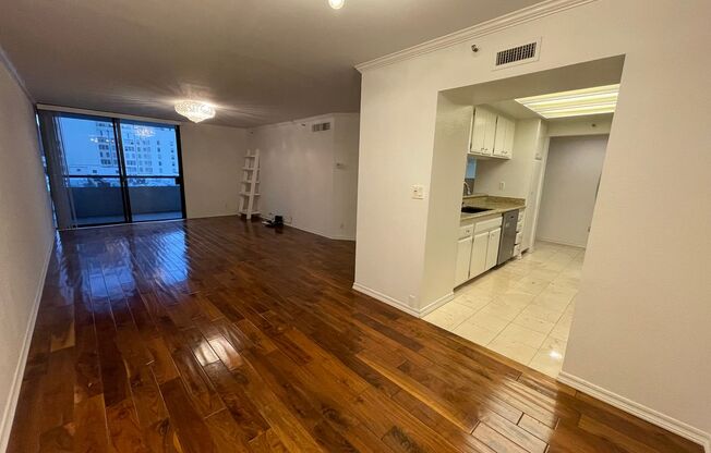 2 beds, 2 baths, 1,100 sqft, $2,999.99, Unit #1206