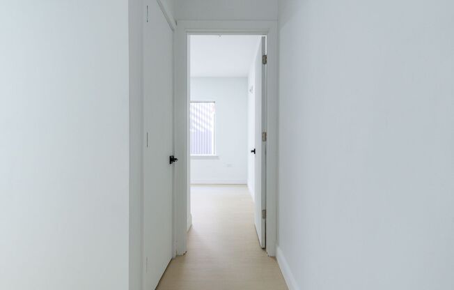 1 bed, 1 bath, 457 sqft, $1,315, Unit 31