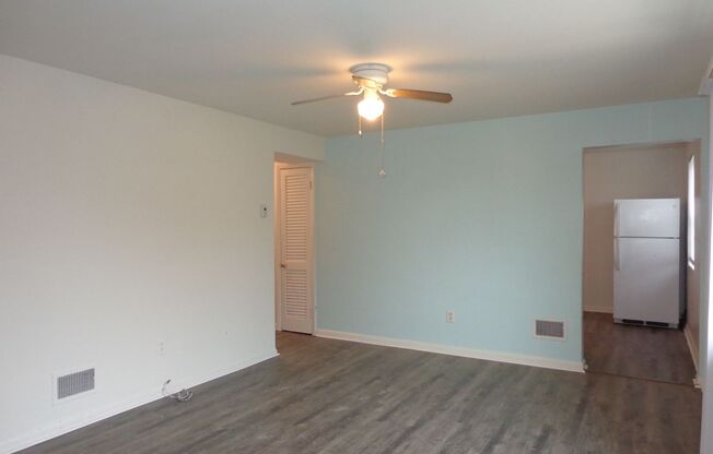 2 beds, 1 bath, 750 sqft, $1,295, Unit #3