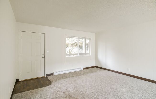 Comfortable Living, Unbeatable Location – Welcome to Salem Parkway Apartments