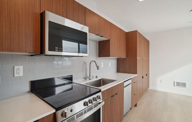 Studio, 1 bath, 252 sqft, $1,231, Unit 303