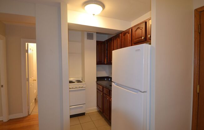 1 bed, 1 bath, 700 sqft, $1,875, Unit 418-1301