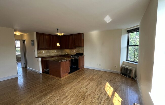 1 bed, 1 bath, $3,750, Unit 6D