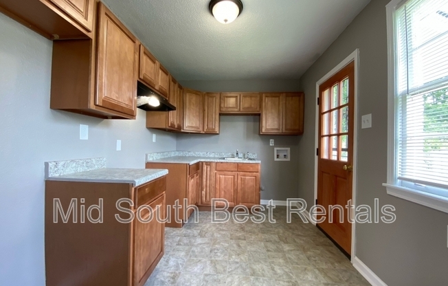 3331 FOSTORIA JUCTION WALKER HOME W