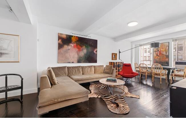 333 W 56 ST